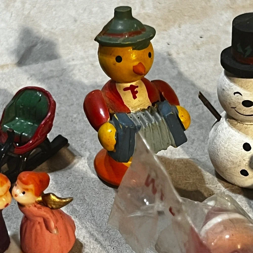 Christmas Figurine 9 pc Set Multicolor Vintage Miniature Kitsch Lot